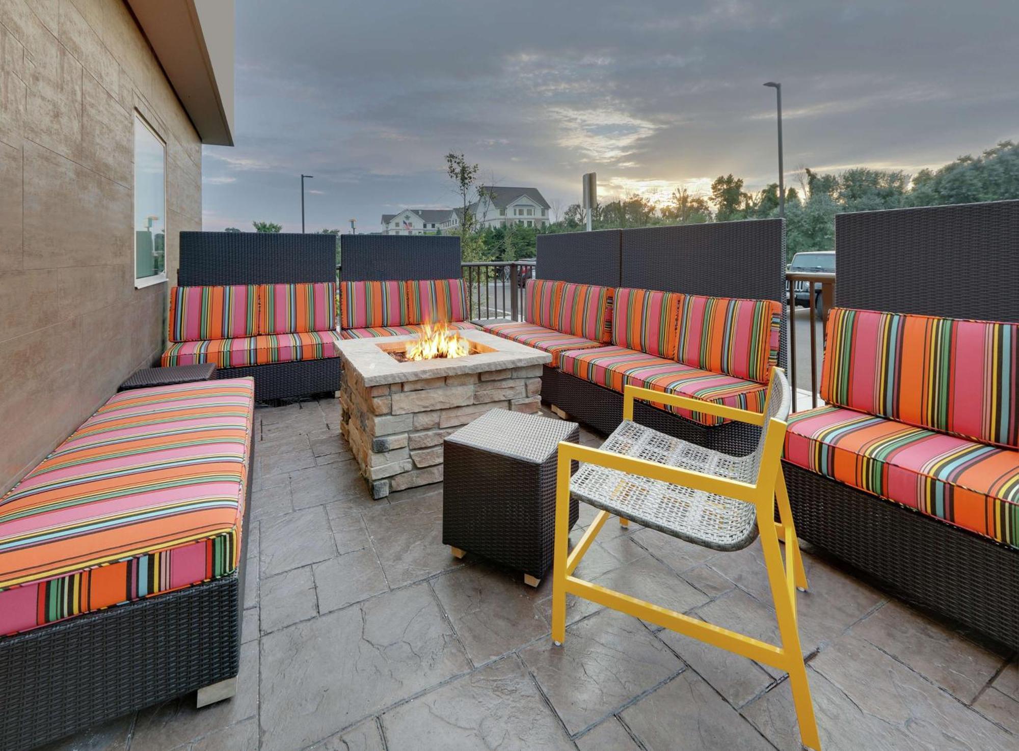 Home2 Suites By Hilton Hagerstown Eksteriør bilde
